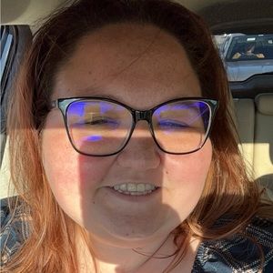 Meet your Posher, Riley